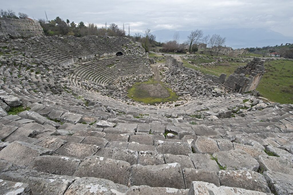 The theater ruins of Tlos Ancient City / Tlos Ancient City theater ruins.