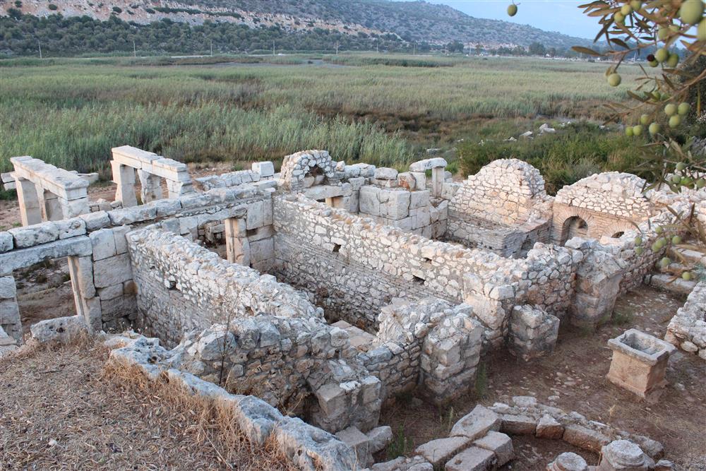 Andriake Antik Kenti liman ve granarium görünümü